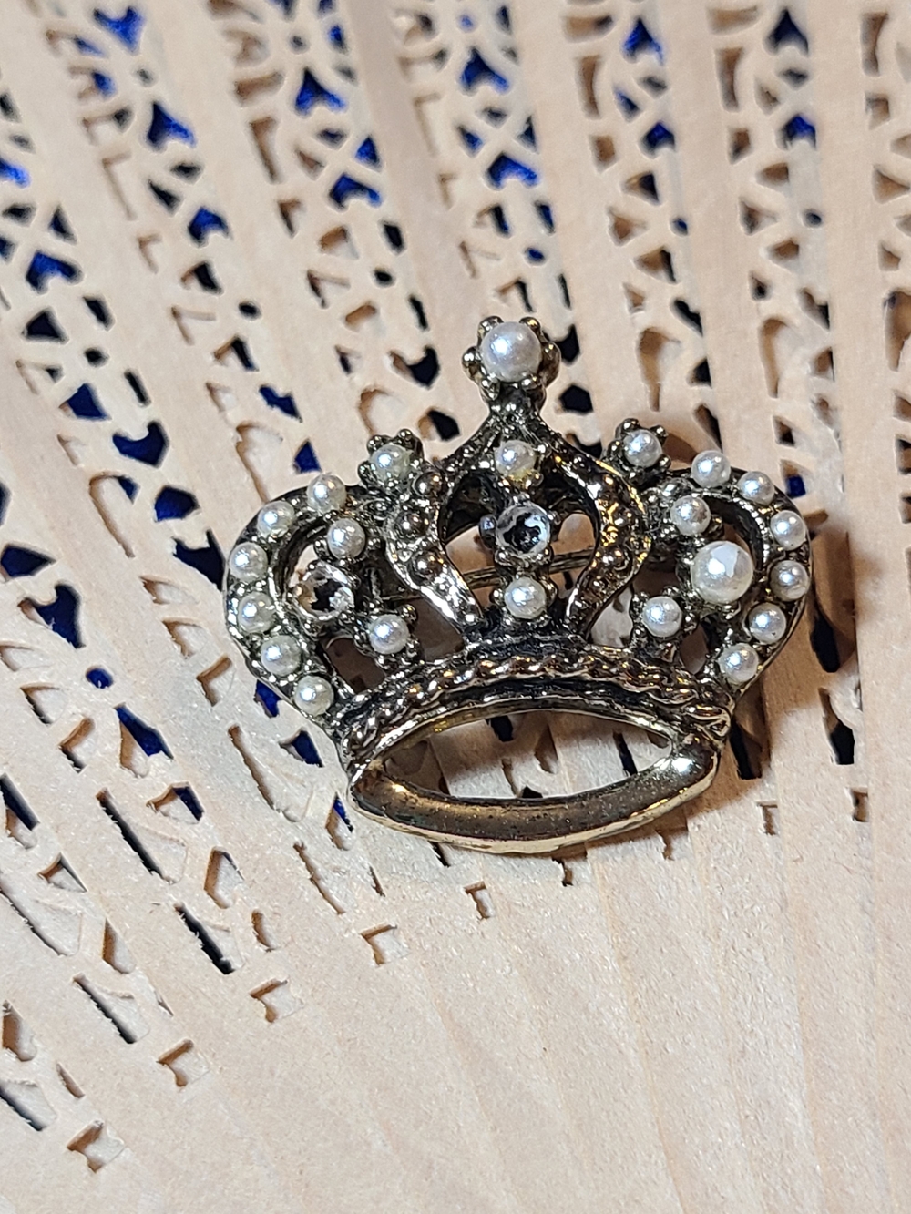 Antique Brooch Crown Brooch with Pearl Accents